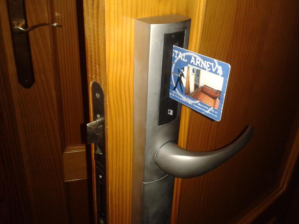 Hostal Arneva Orihuela Zewnętrze zdjęcie